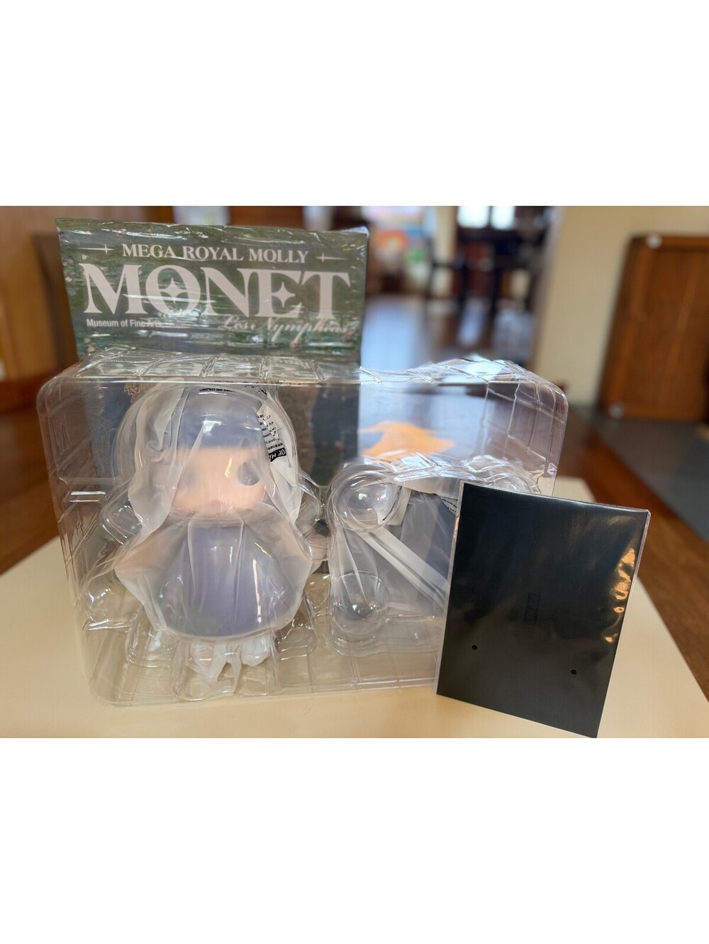 MEGA ROYAL MOLLY 400% Monet-Les Nymphéas POP MART (USA) New Open Box - Picture 4 of 9